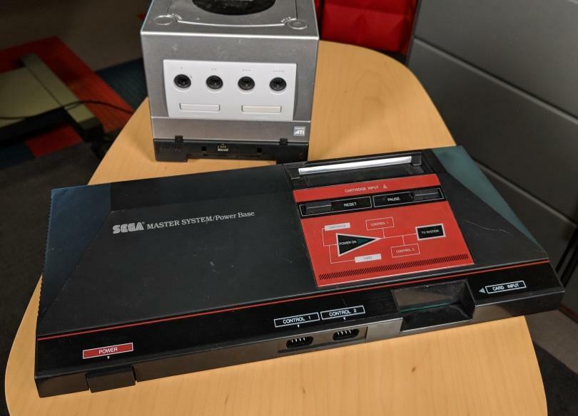 Nintendo GameCube y Sega Master System