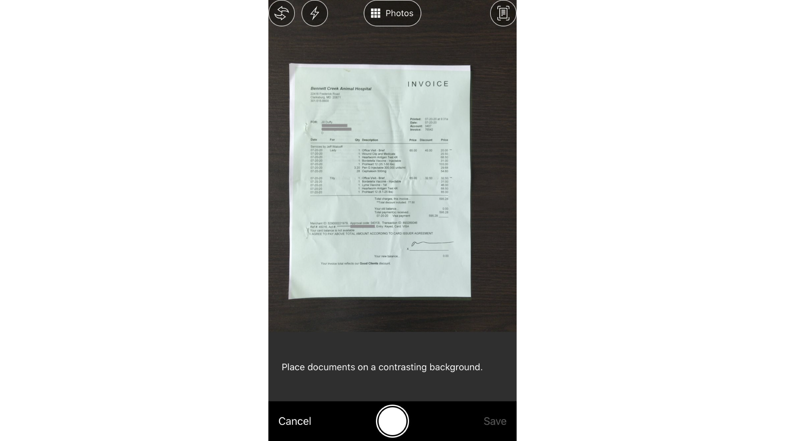 Escanea papeles usando una aplicación de escáner móvil