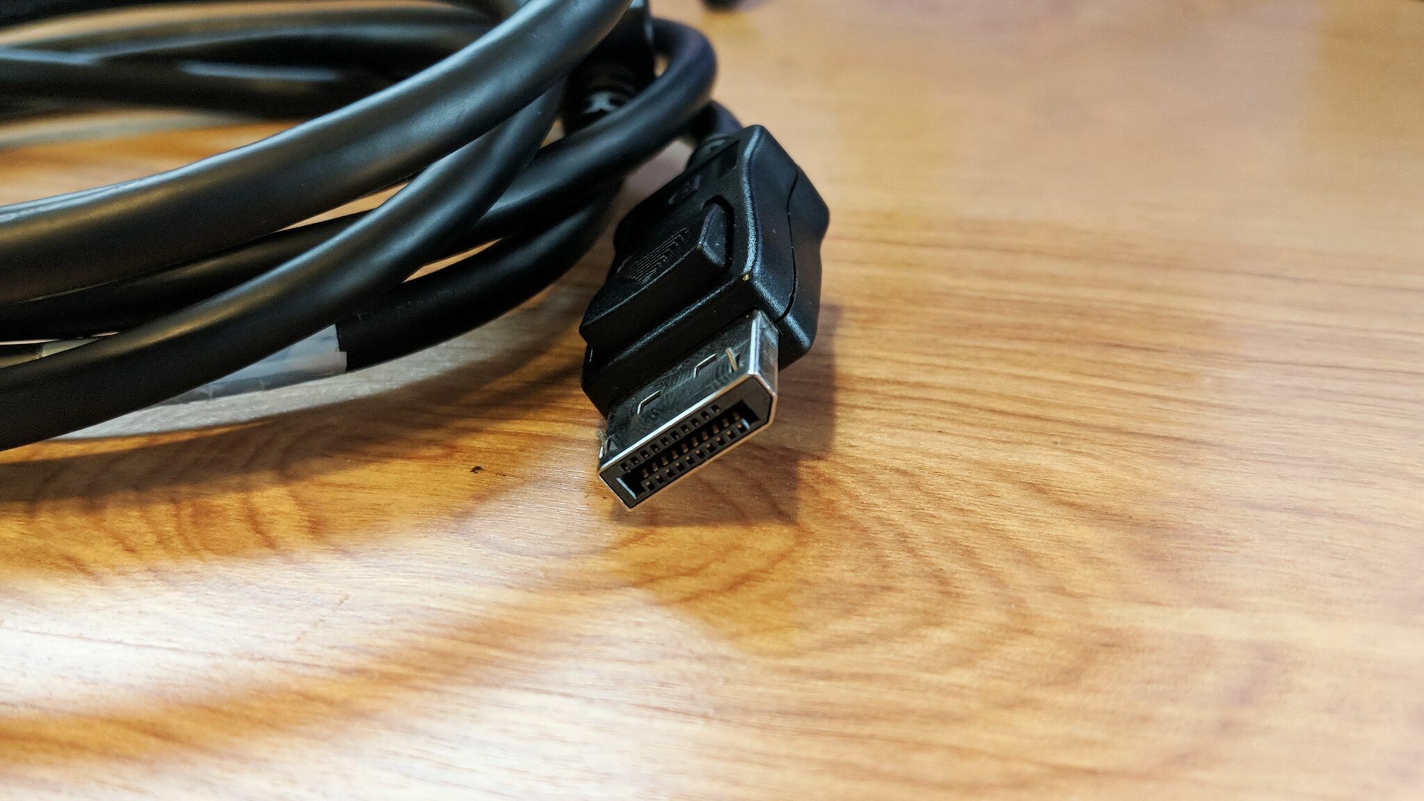 cable de puerto de pantalla